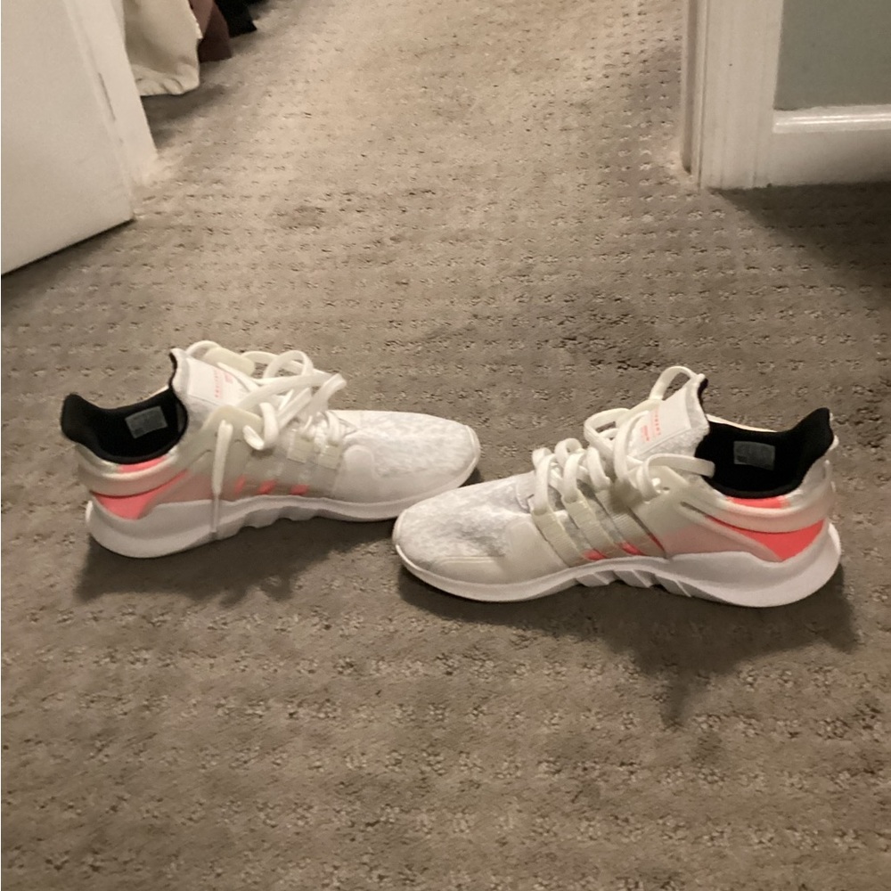 Adidas white memory foam running shoe
